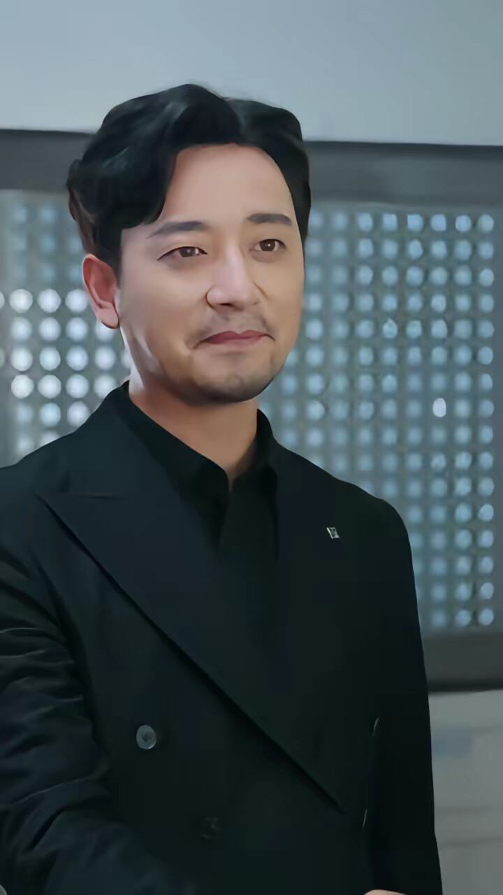 《窃听风云之小保安的反监听手册》剧照