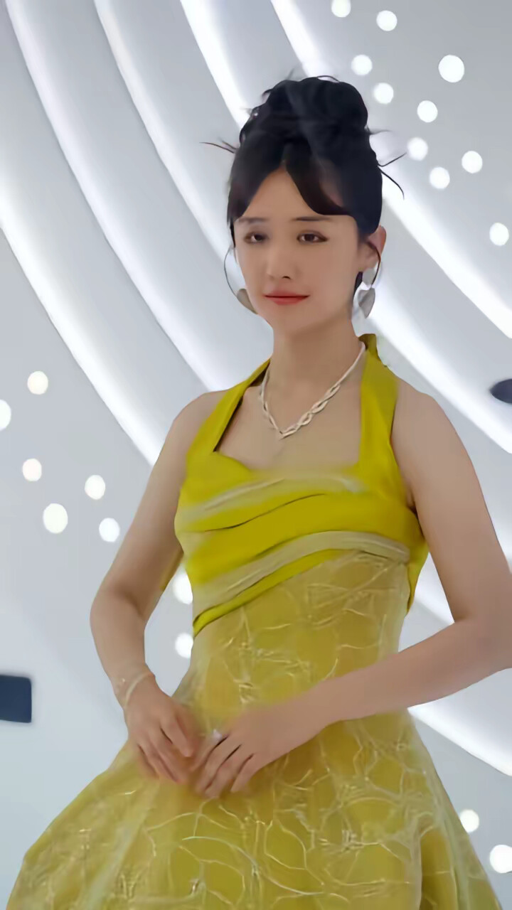 《爱久方知情深》剧照