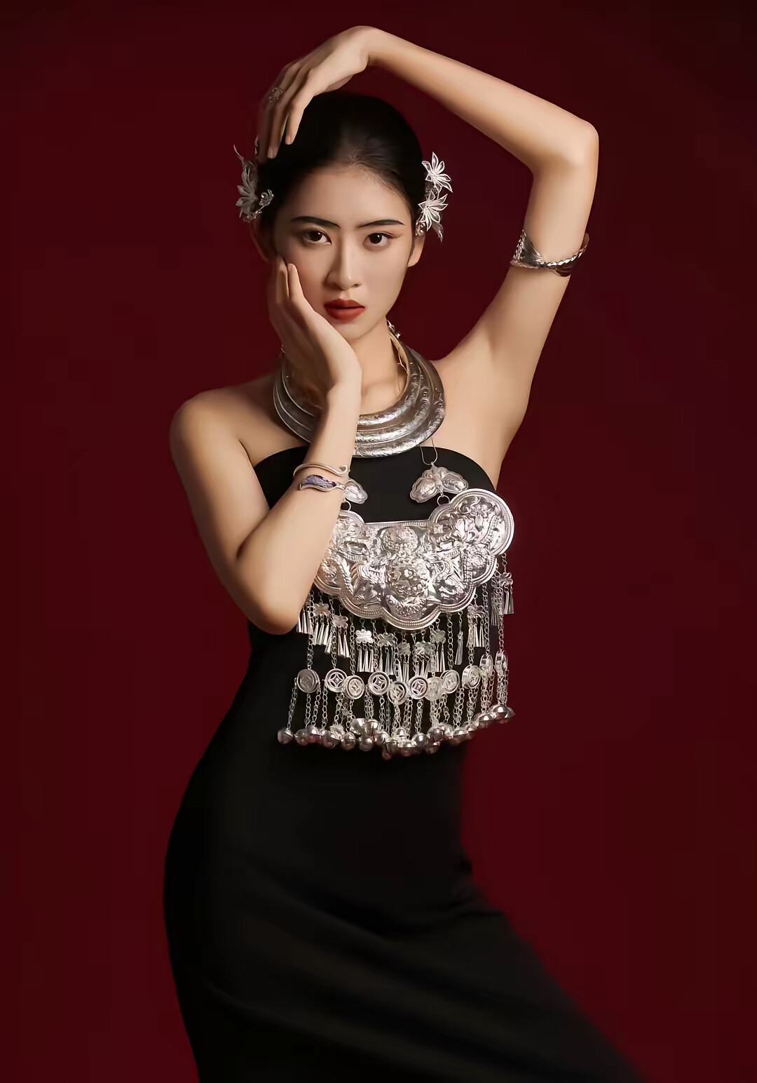 《墨痕深处浮生录之棺轿红血》剧照