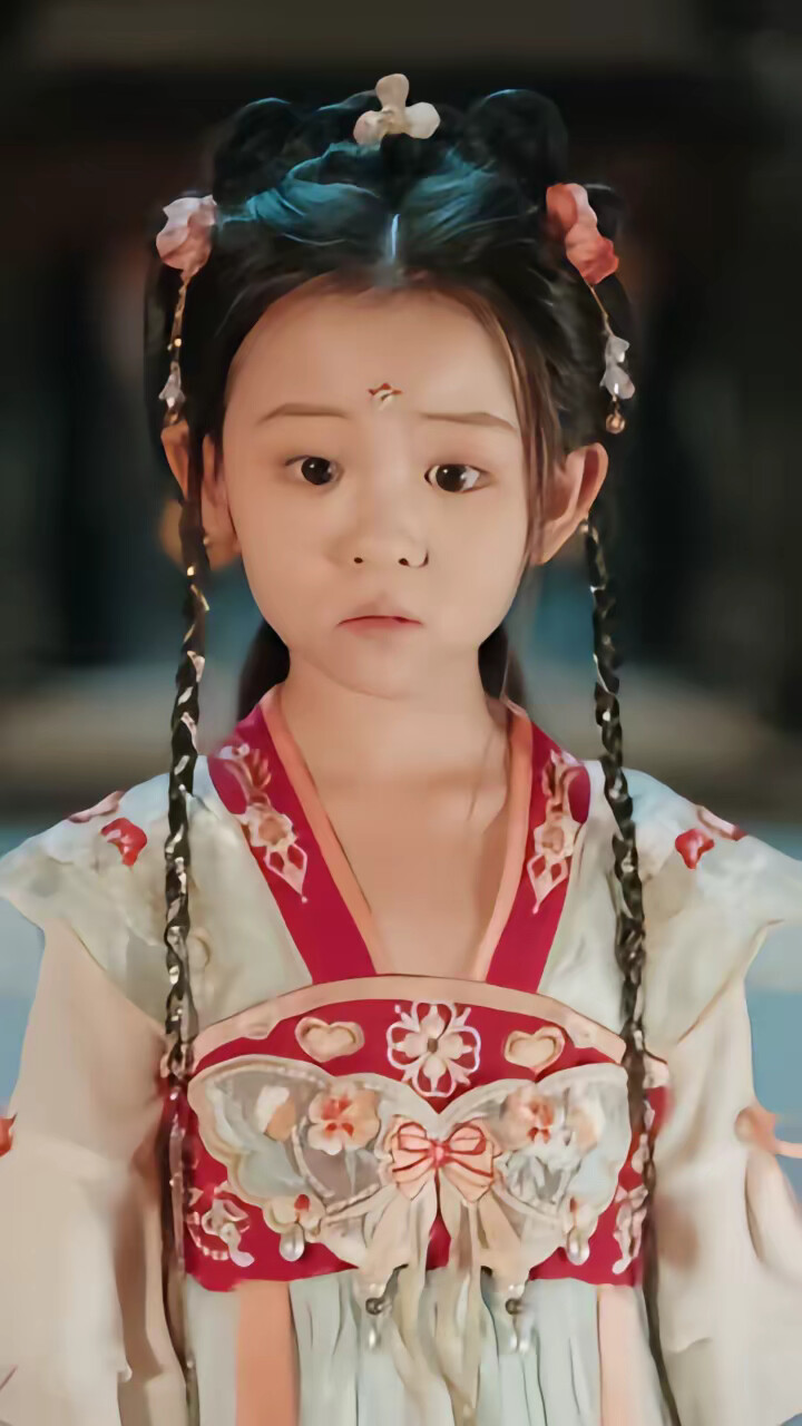 《冷宫出生！萌娃驾驭万兽一统天下》剧照