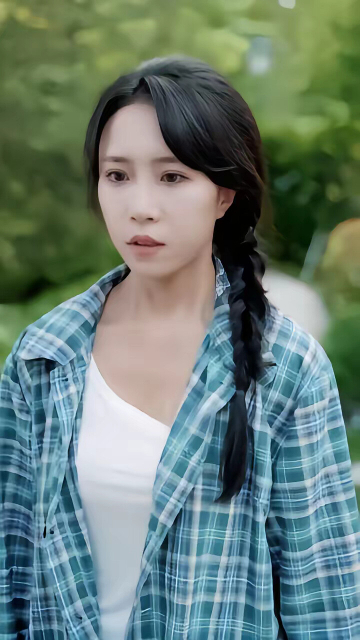 《夫人她带刺归来》剧照