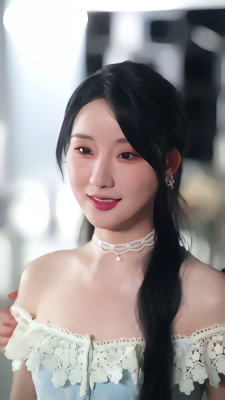 《替嫁后，傅少宠我入怀》剧照