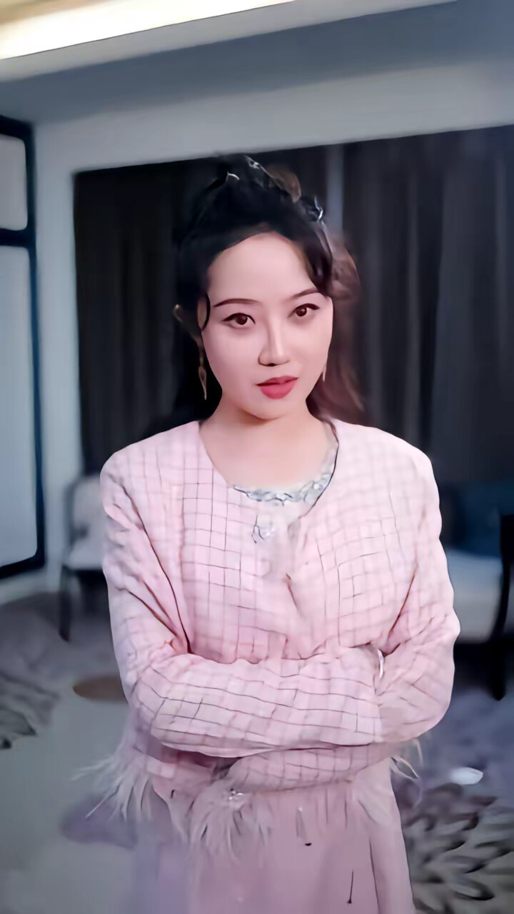 《热辣滚烫之丑女翻身》剧照