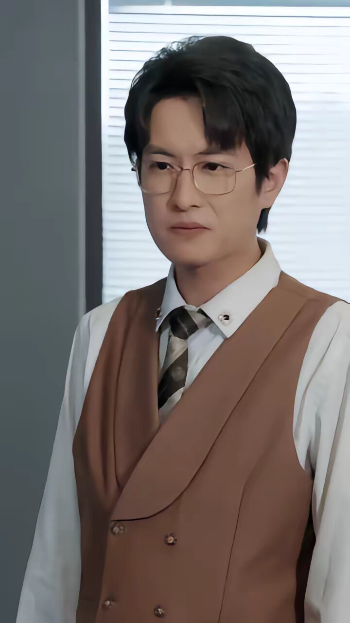 《她埋在月光下》剧照