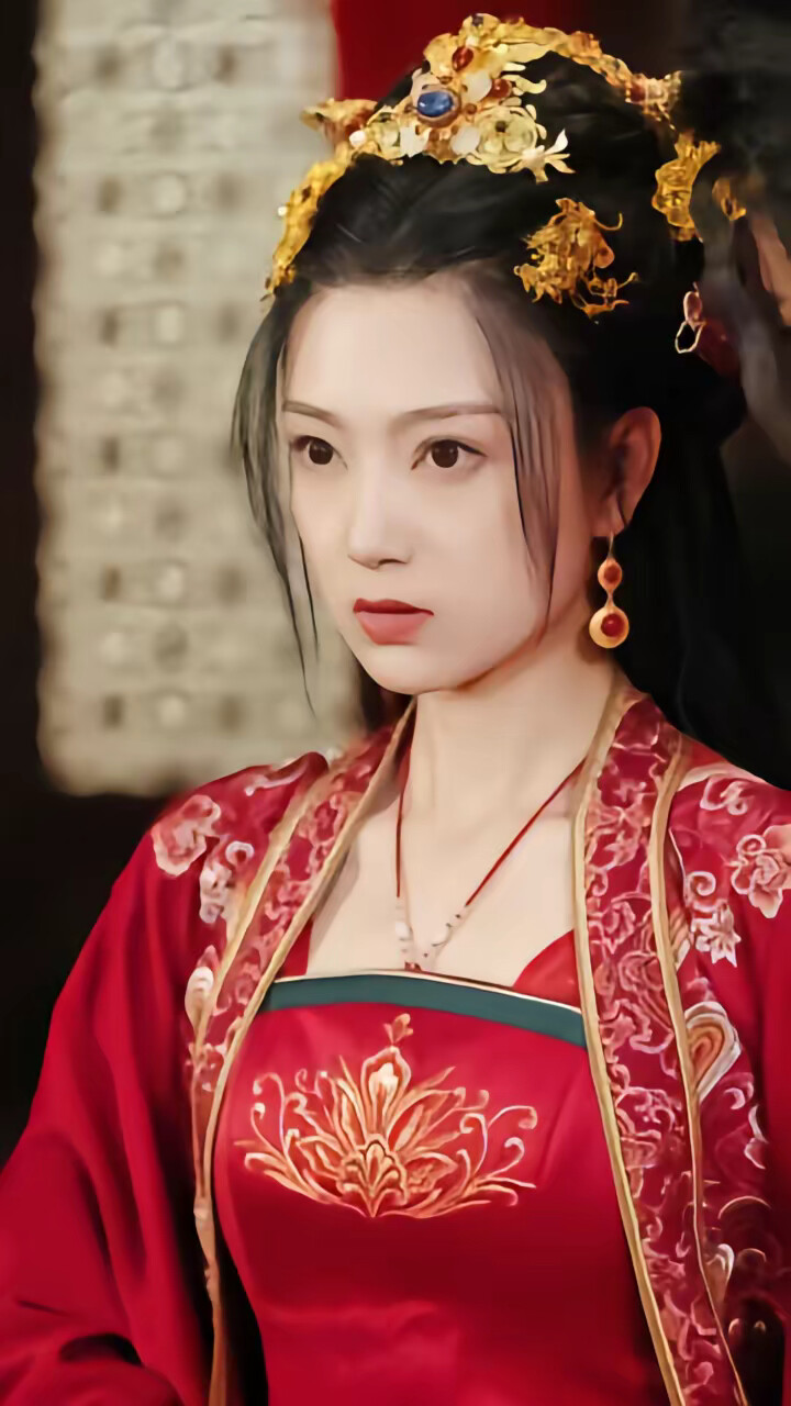 《为了苟命我伪装失忆权臣白月光》剧照