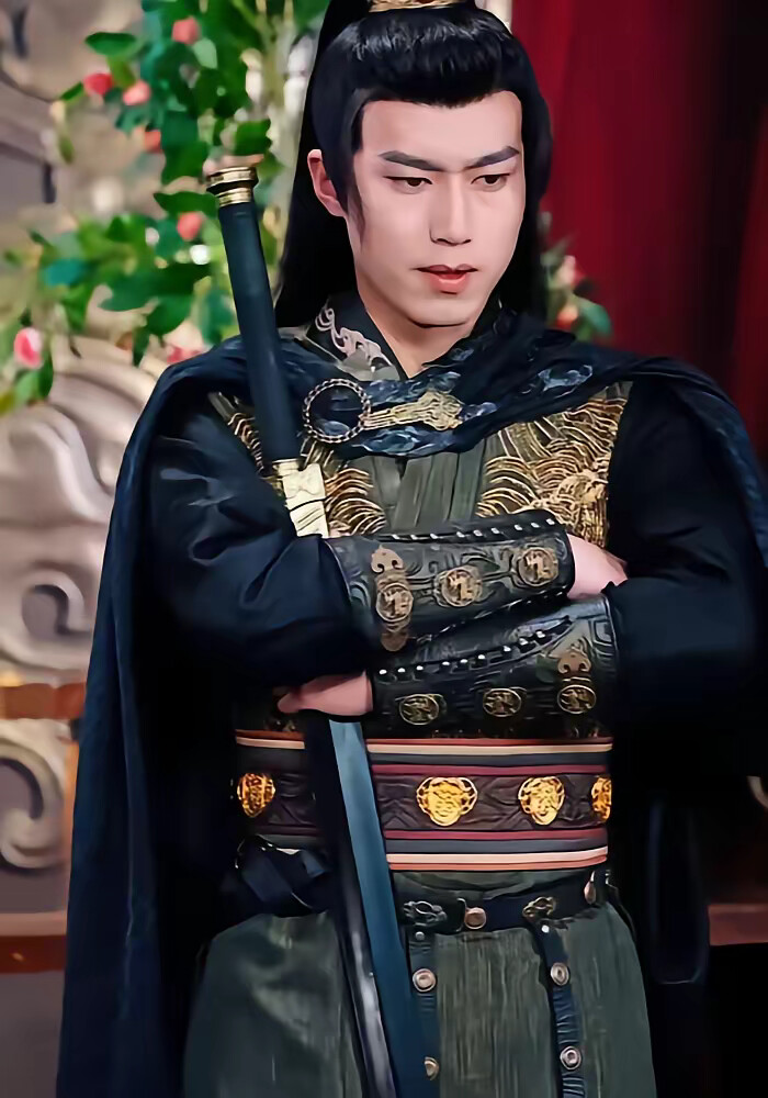 《皇室潜修二十年，开局陆地神仙》剧照