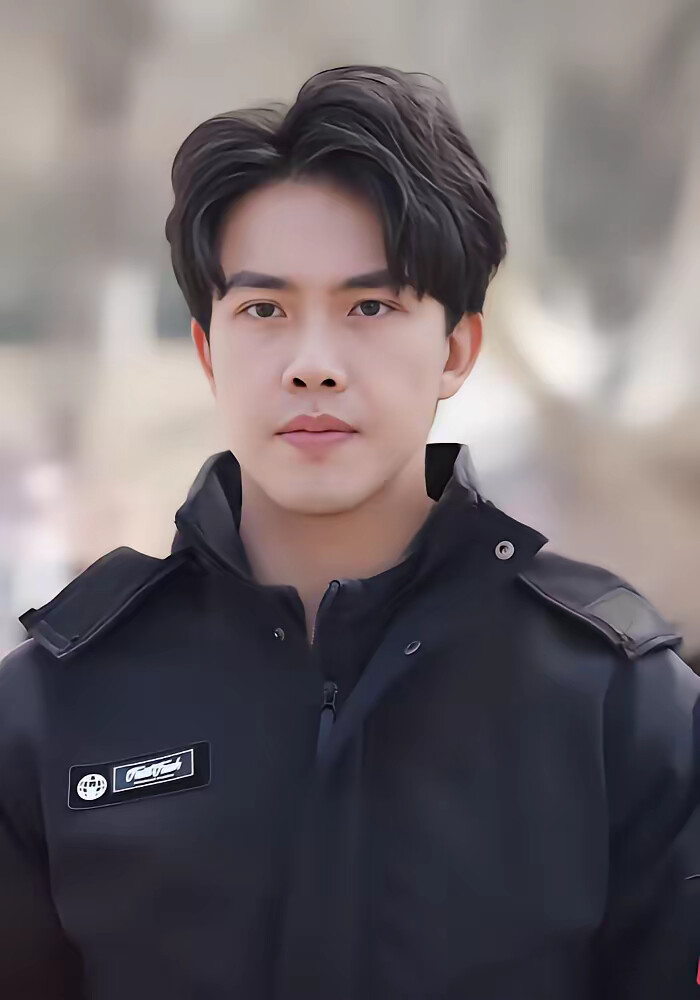 《钓鱼多年，归来仍是钓神》剧照