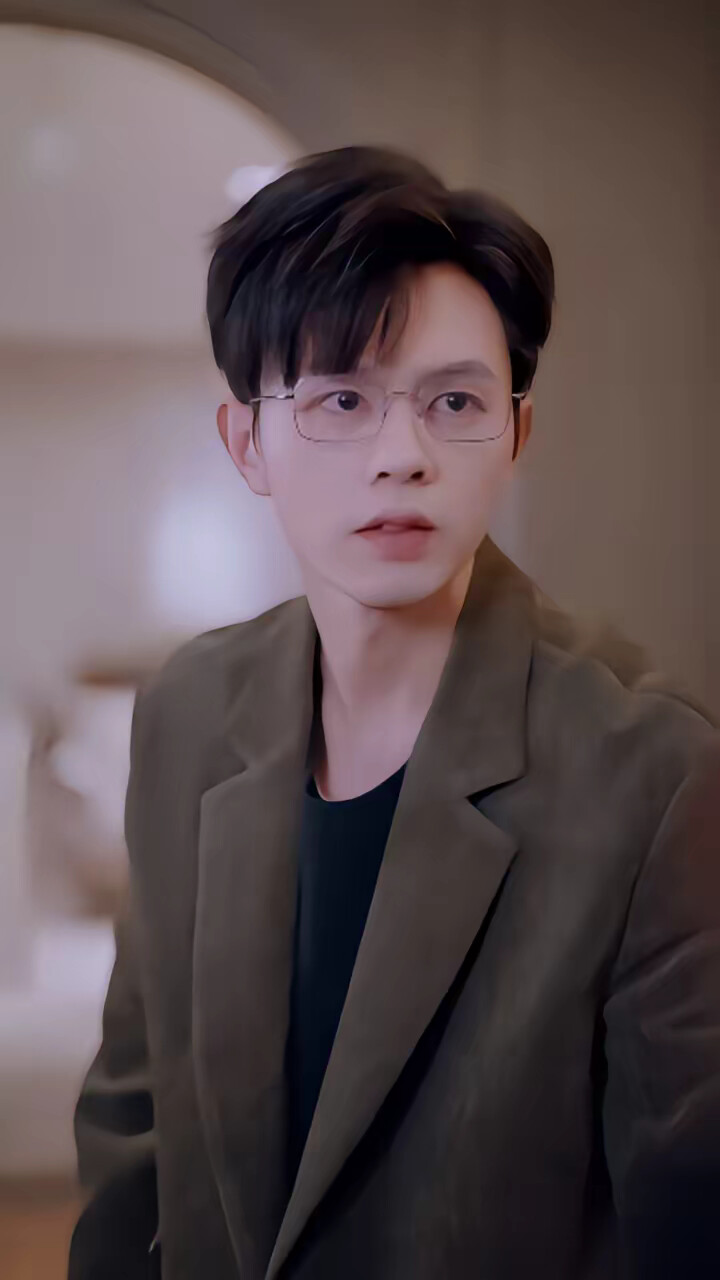 《谢教授你太直球了》剧照