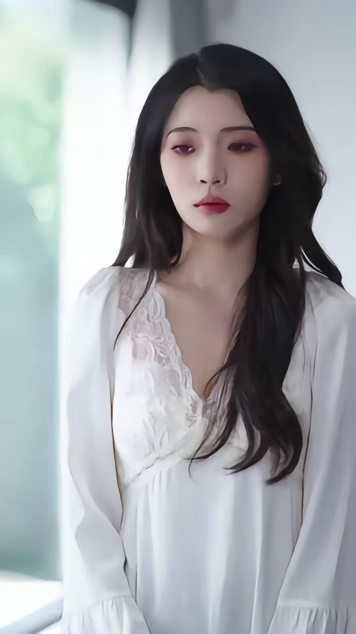 《跟死对头联姻后他欺负我》剧照