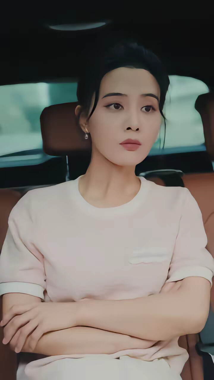 《闪婚后，顾总马甲藏不住了》剧照