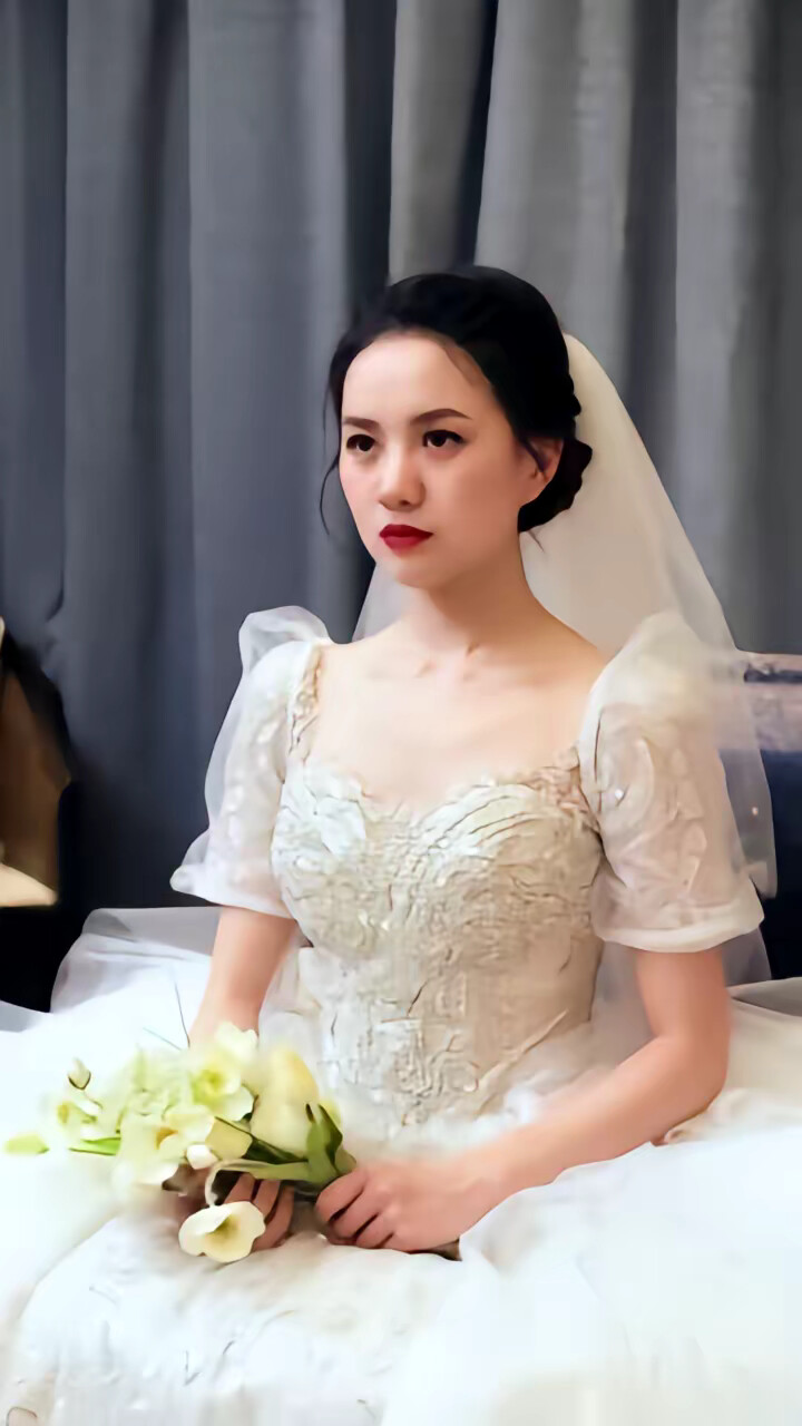 《替嫁新娘：温柔老公宠上天》剧照