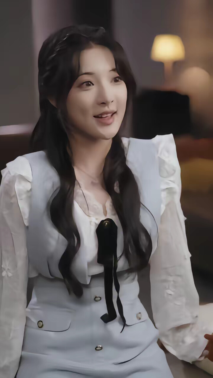 《别惹她她后台超硬》剧照