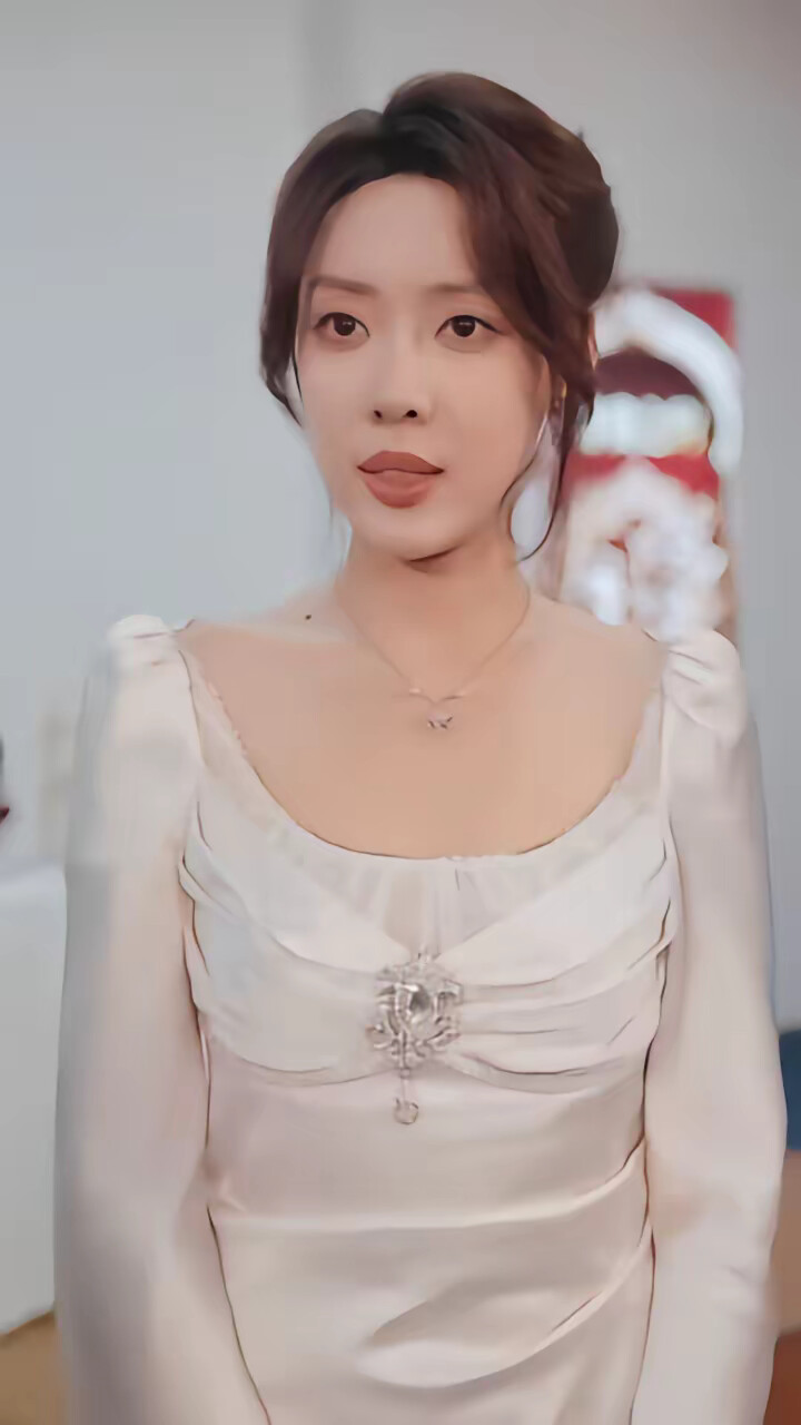 《绯色婚恋》剧照