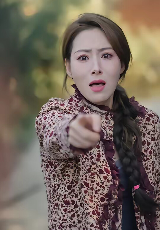 《守村人》剧照