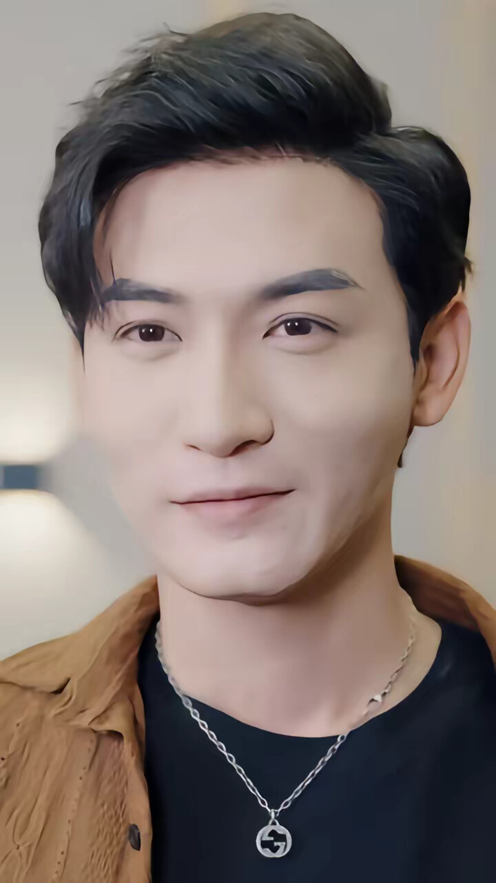 《重回顶流，前妻跪求我复合》剧照