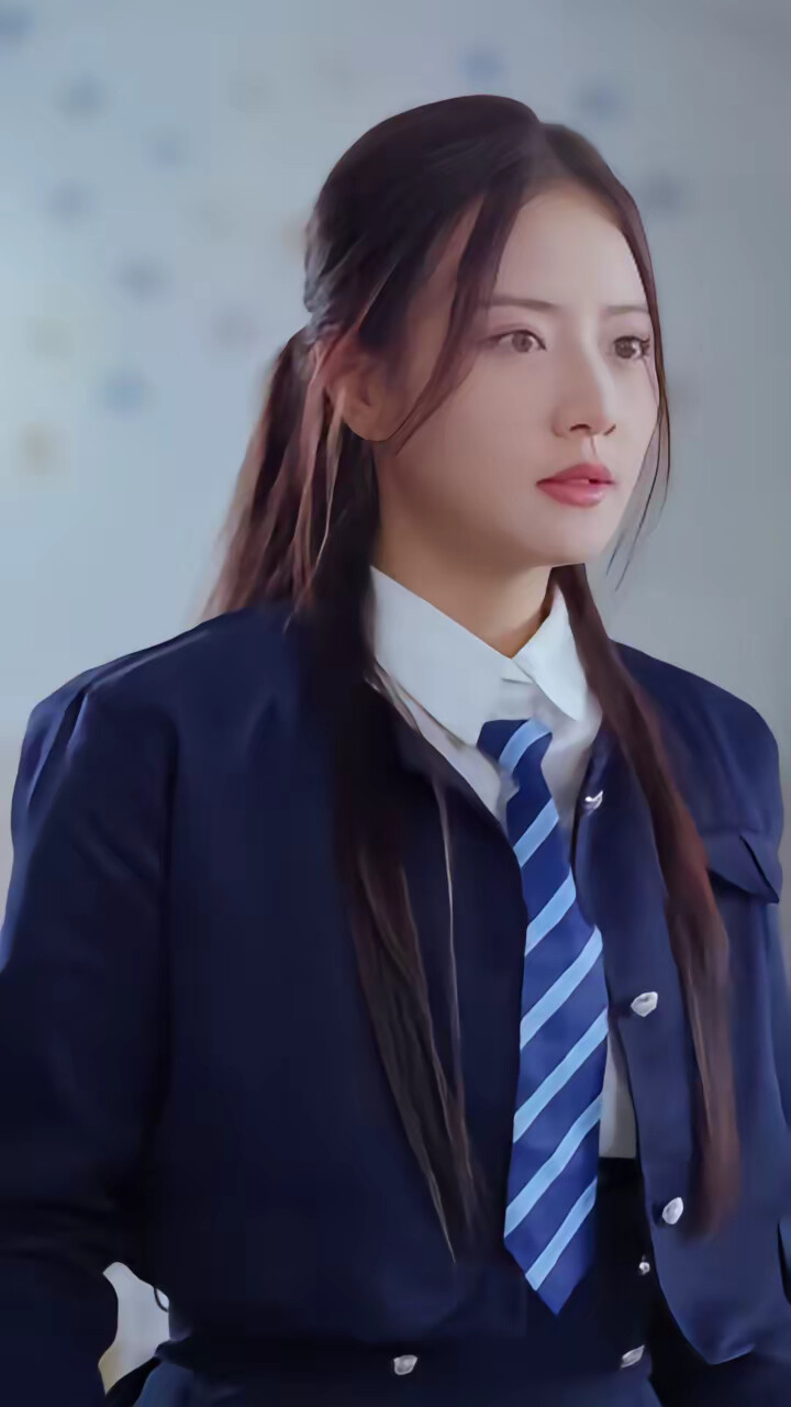 《睡神学霸：他失忆后成了白月光》剧照