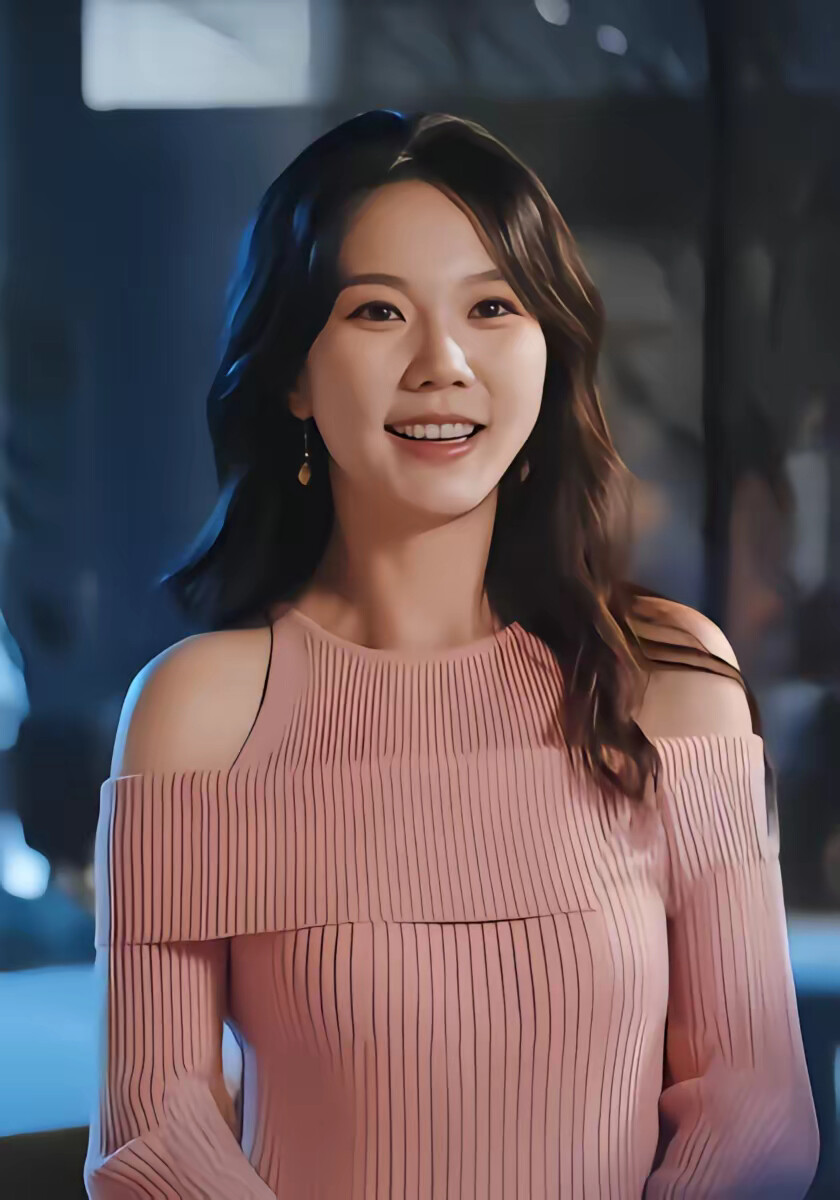 《离婚后我被小狼狗老公宠上天》剧照