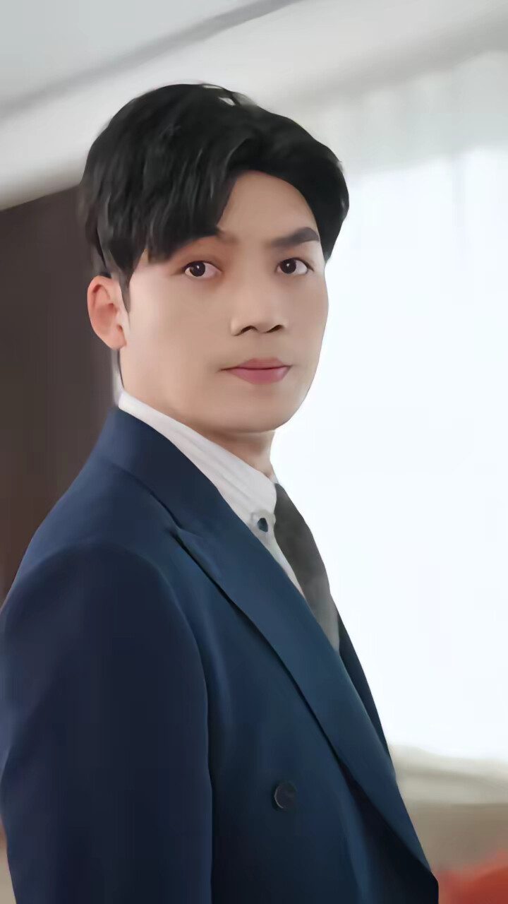 《变身后我闪婚惊艳全球》剧照