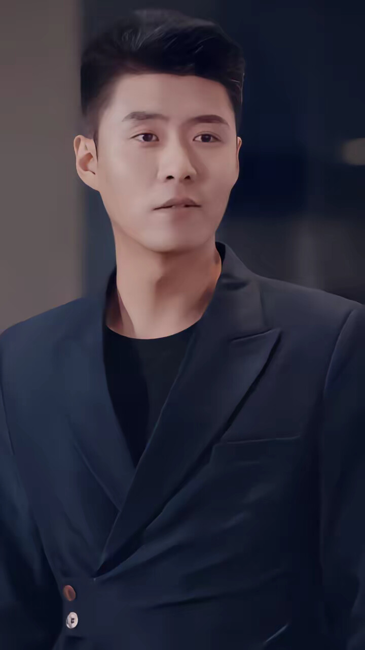 《误拆快递，发现上司秘密》剧照