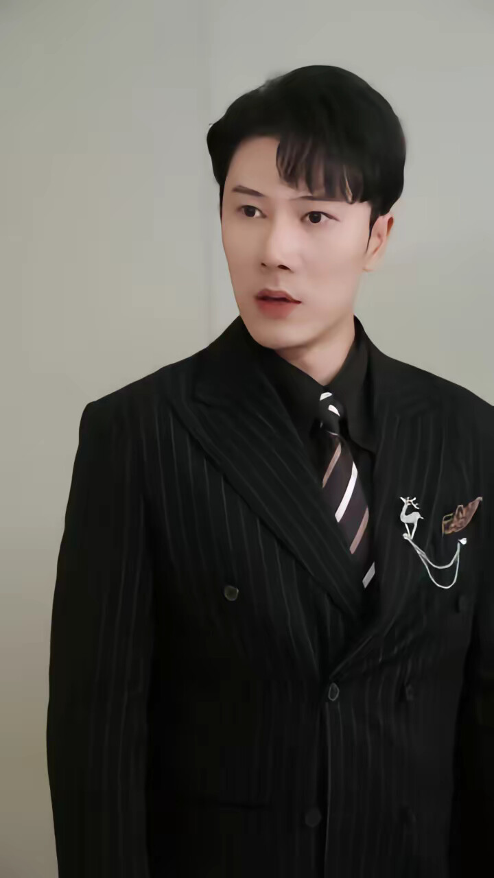 《烟尘里恰逢遇见你》剧照