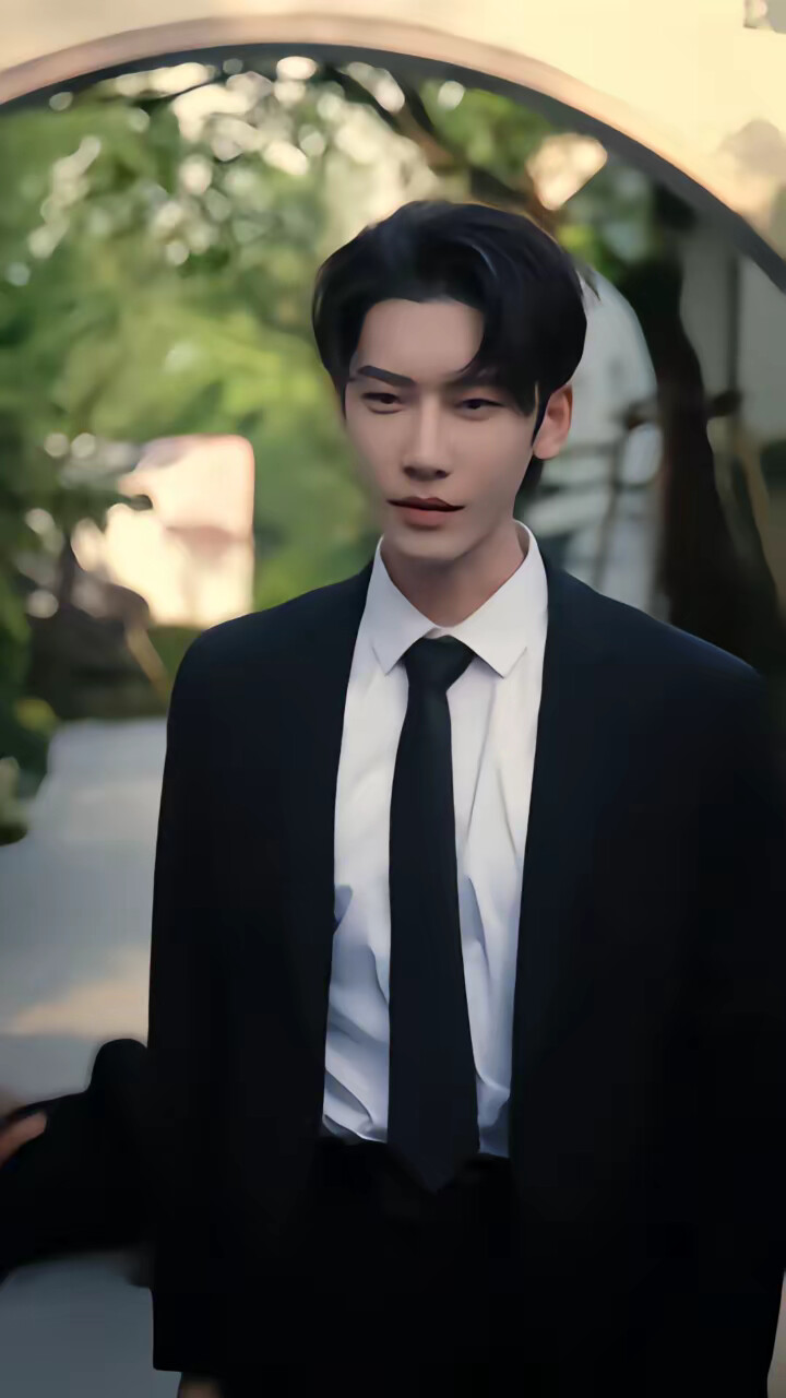 《步步情深》剧照