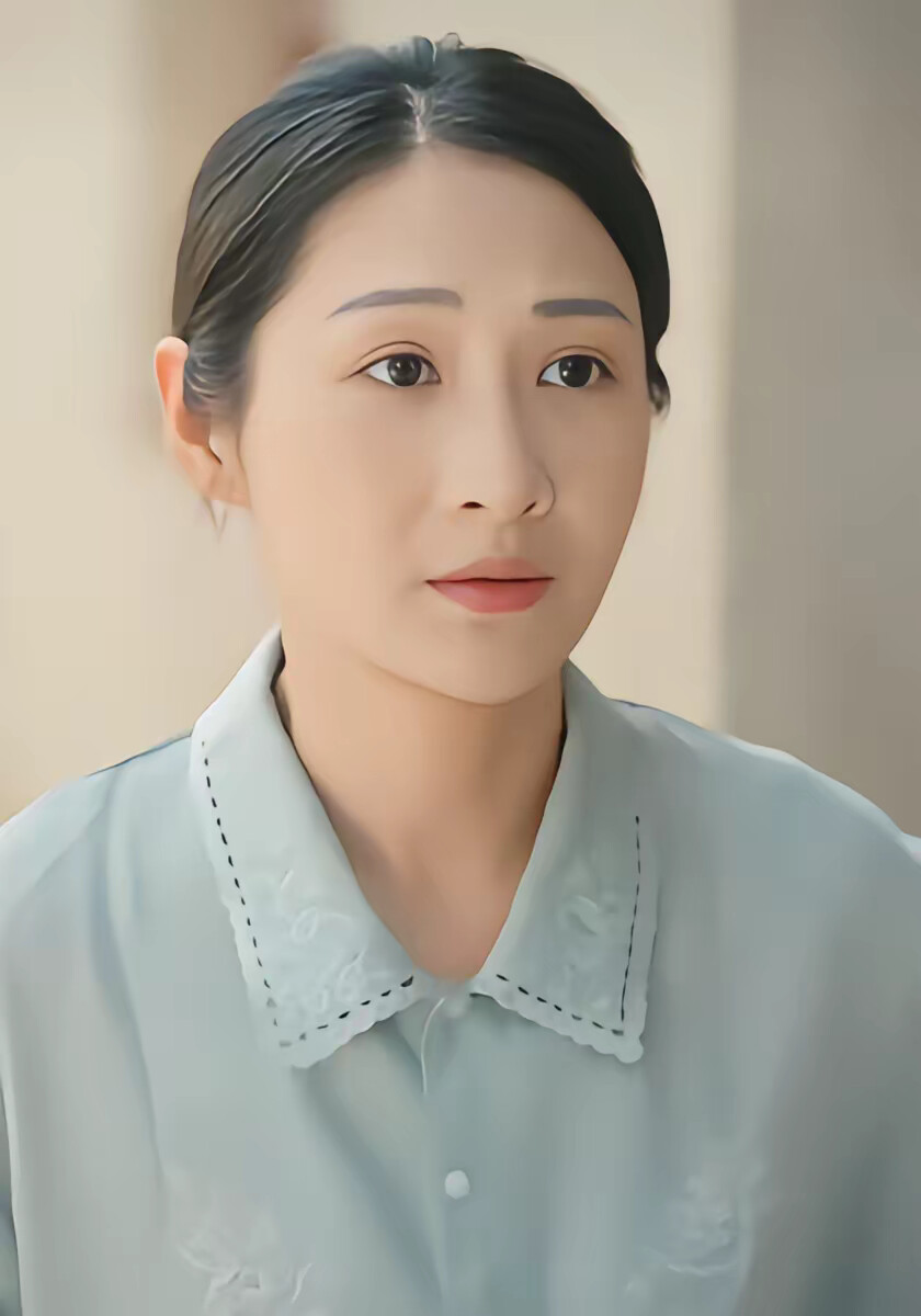 《穿成指挥官前妻后，被全家团宠》剧照