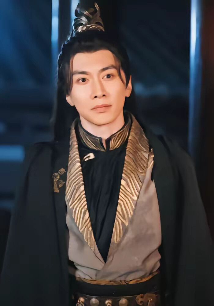 《病娇女帝：找到你了我的太傅大人》剧照