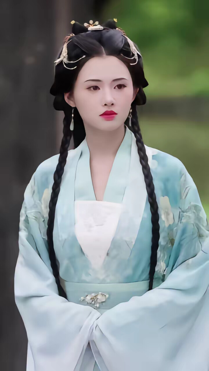 《昭昭明月探君心》剧照