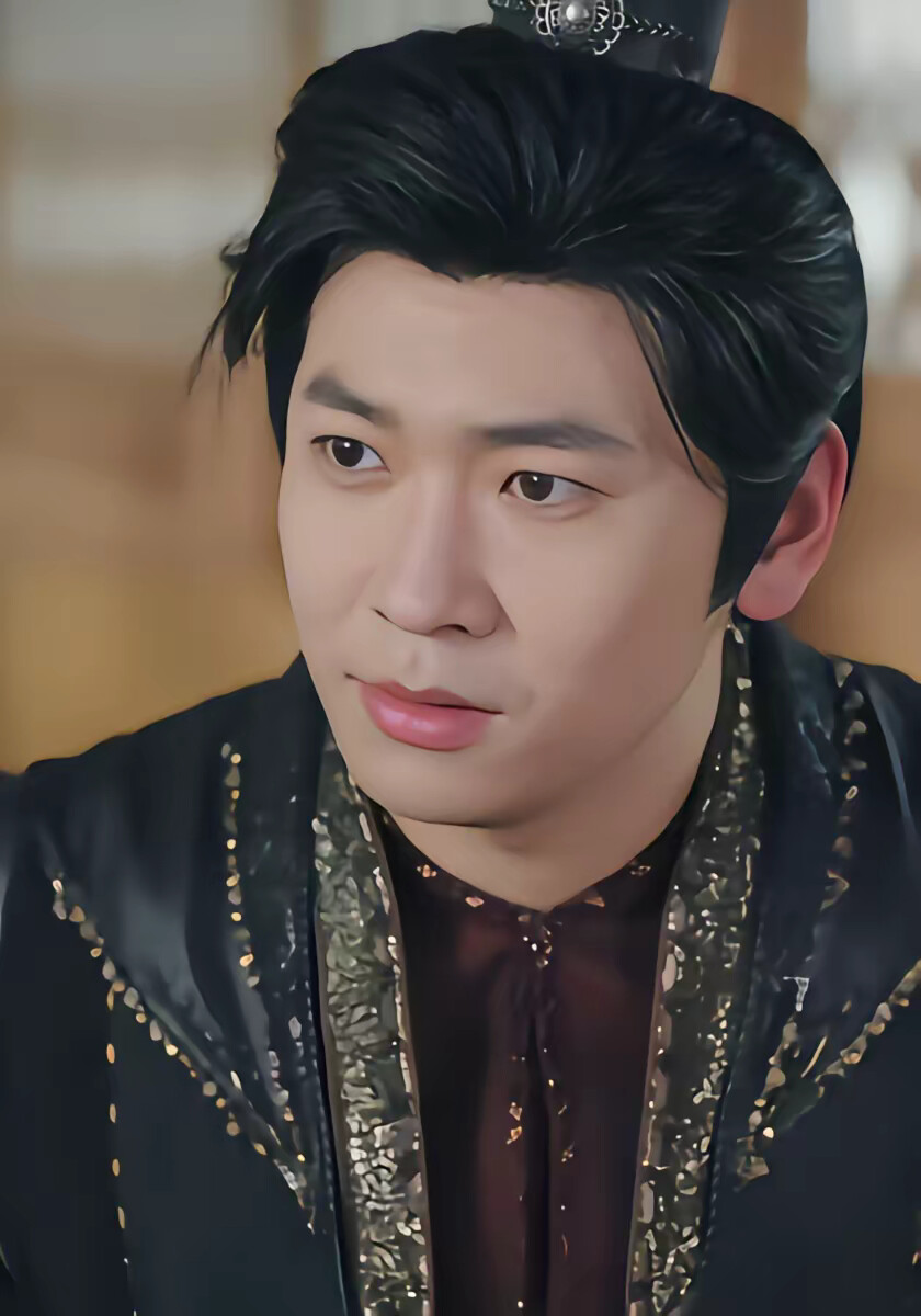 《女帝太撩人，我的反穿越系统启动了》剧照