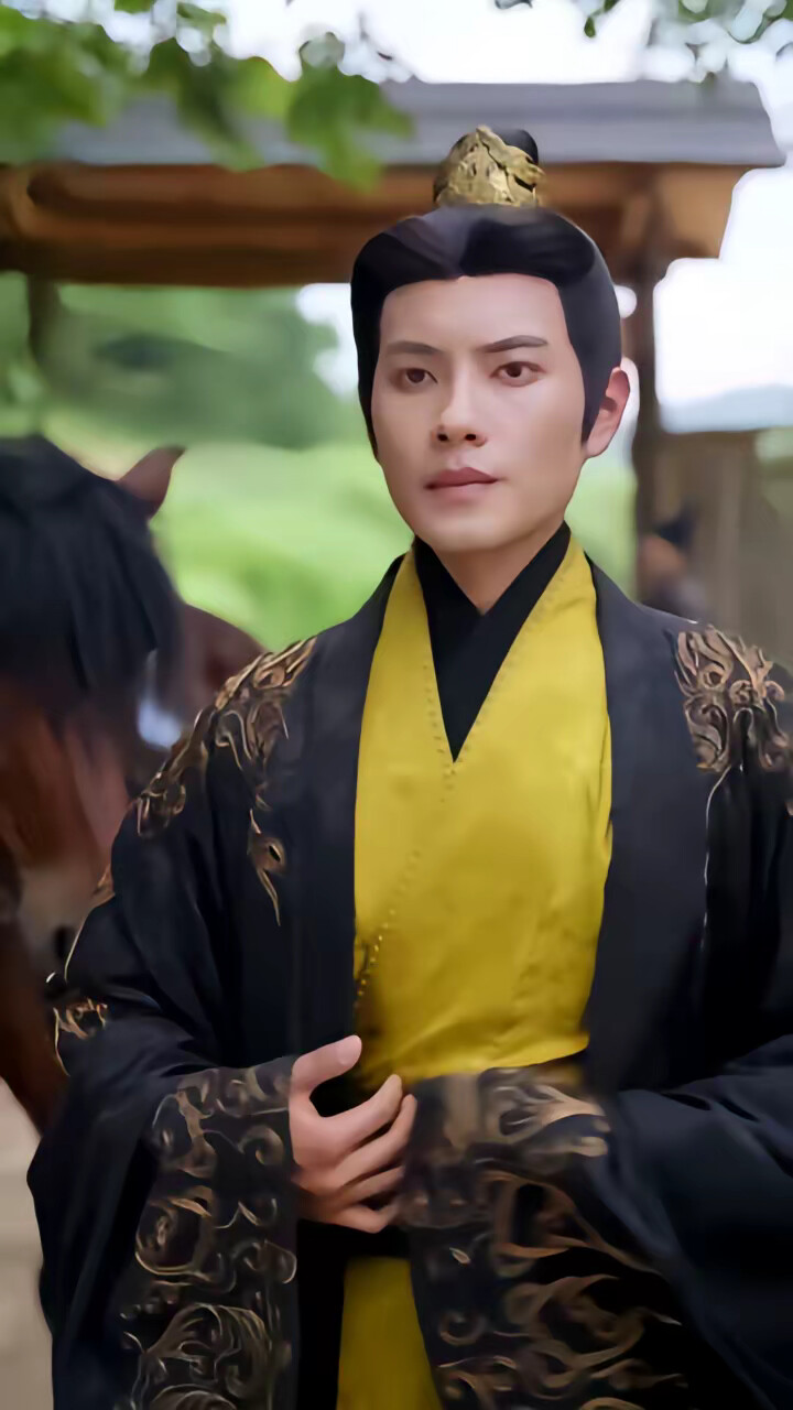 《梨花落尽凤还巢》剧照