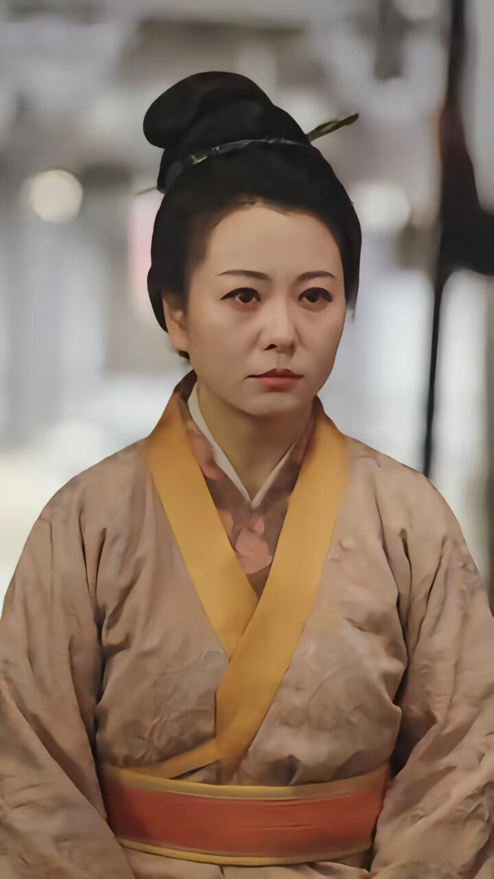 《皇后竟是我自己》剧照