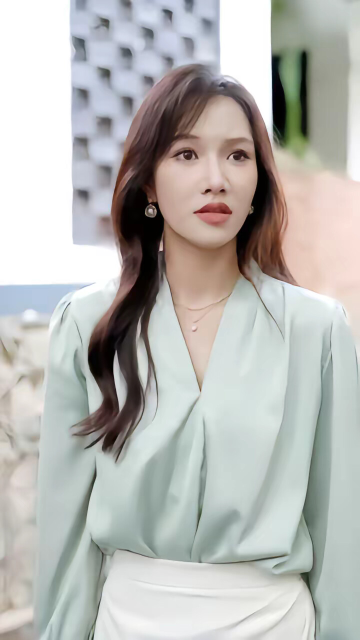 《我帮你上市！你在我背后捅刀子》剧照