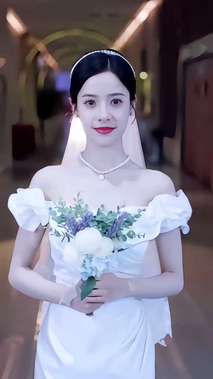 《重逢他红眼跪哄，心肝，我只要你》剧照