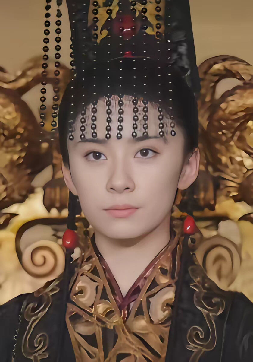 《女帝她有读心术》剧照