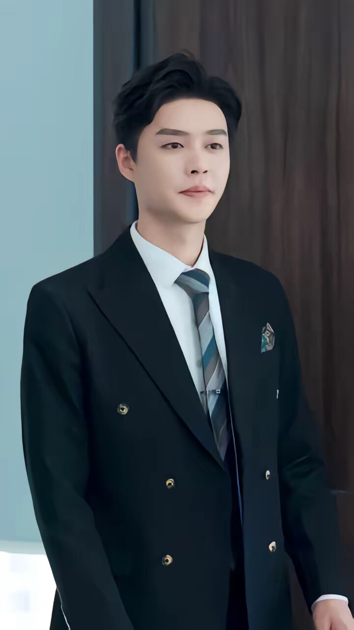 《闪婚的他，是当年那双手》剧照