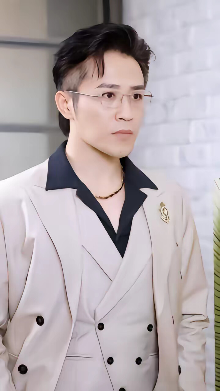 《总裁大叔深深宠》剧照