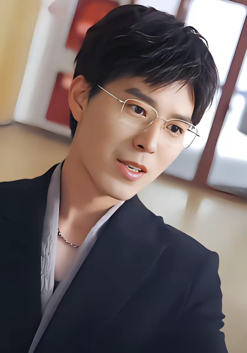 《契约绑定黑月光》剧照