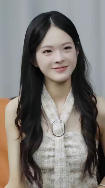 《黑夜照亮了光明》剧照