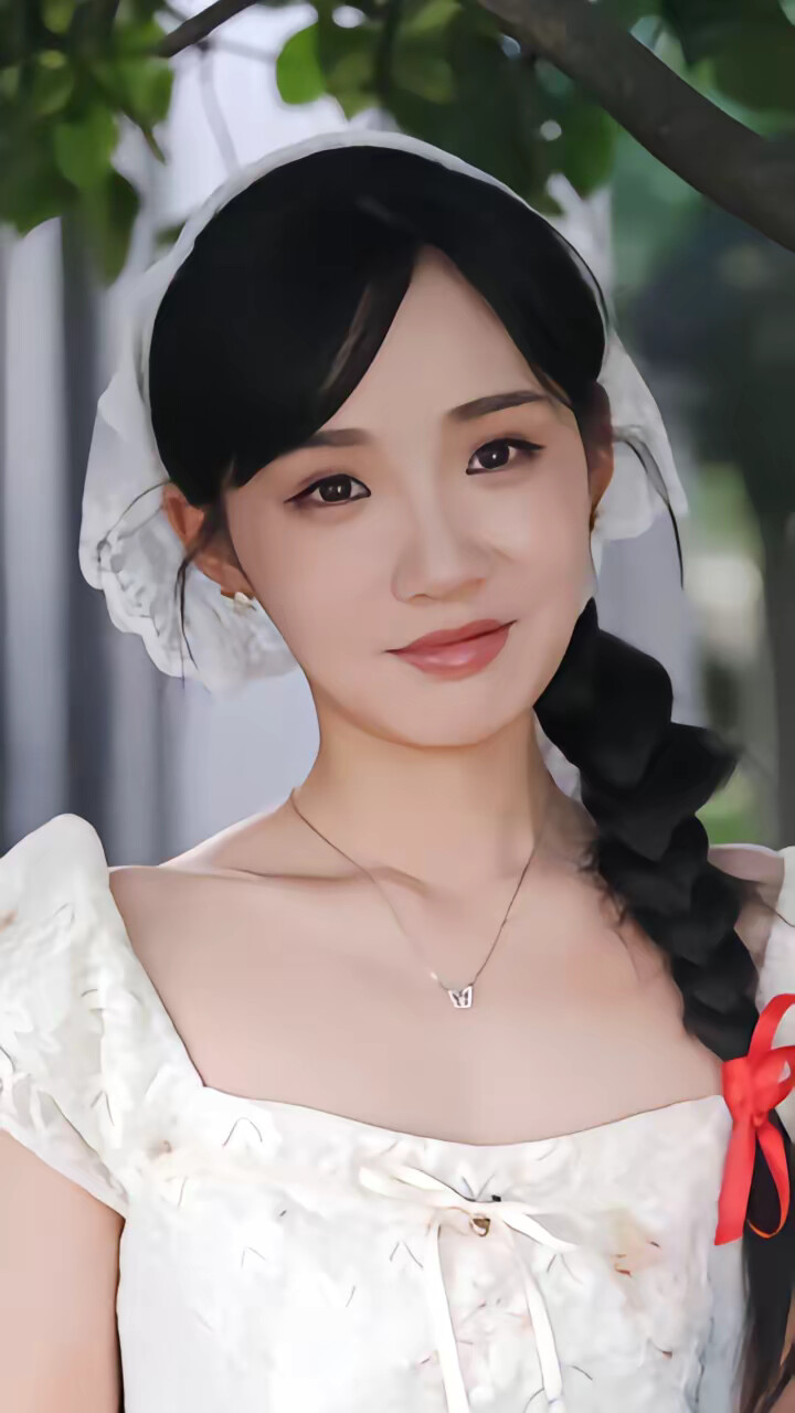 《乖乖入局，贺少拥我入怀》剧照