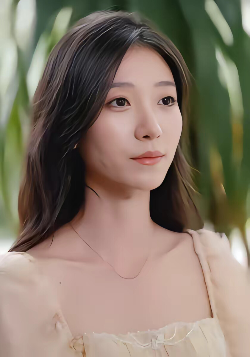 《玫瑰冠冕》剧照