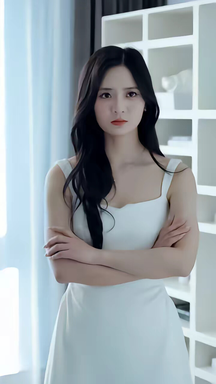 《疯了！夫人又在整顿京圈了》剧照