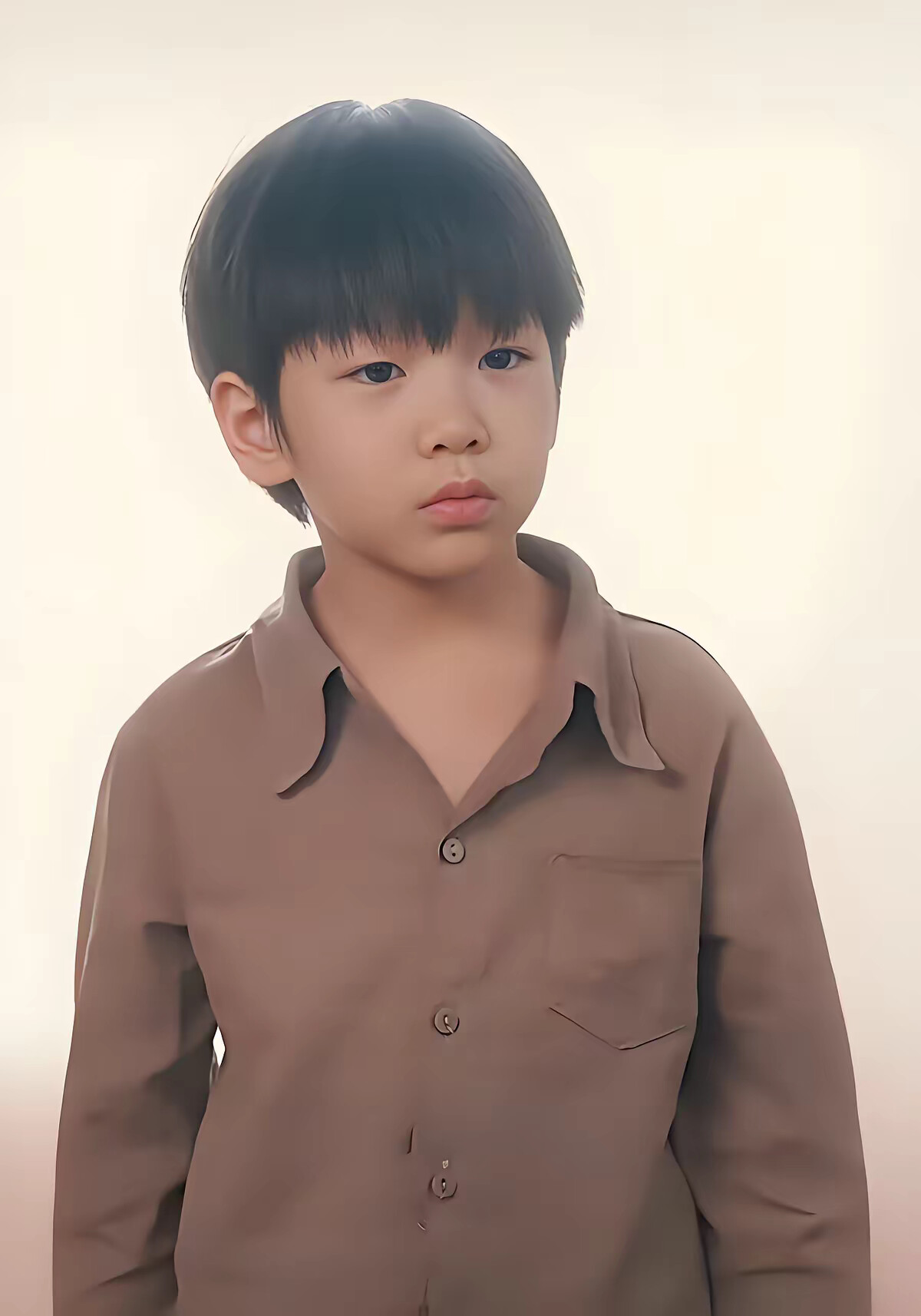 《七零蜜爱：冷面丈夫抱回家属院》剧照