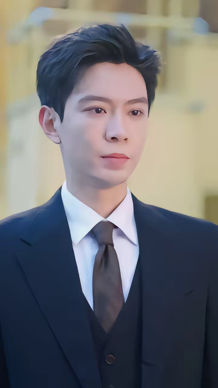 《他从对岸走来》剧照