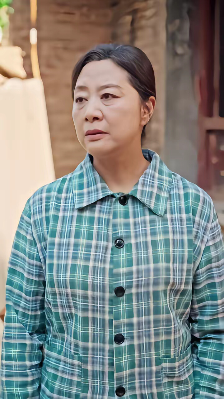 《旧巷灯火又阑珊》剧照