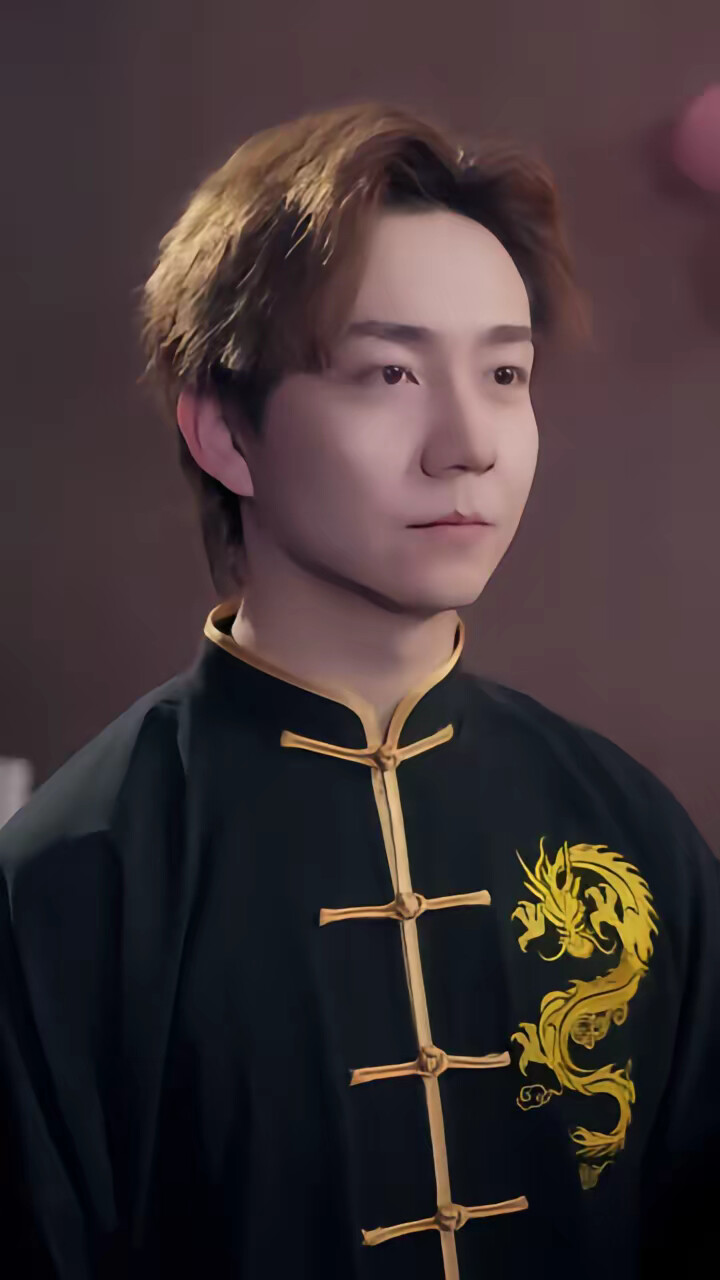 《失恋后女老板扶我青云志》剧照