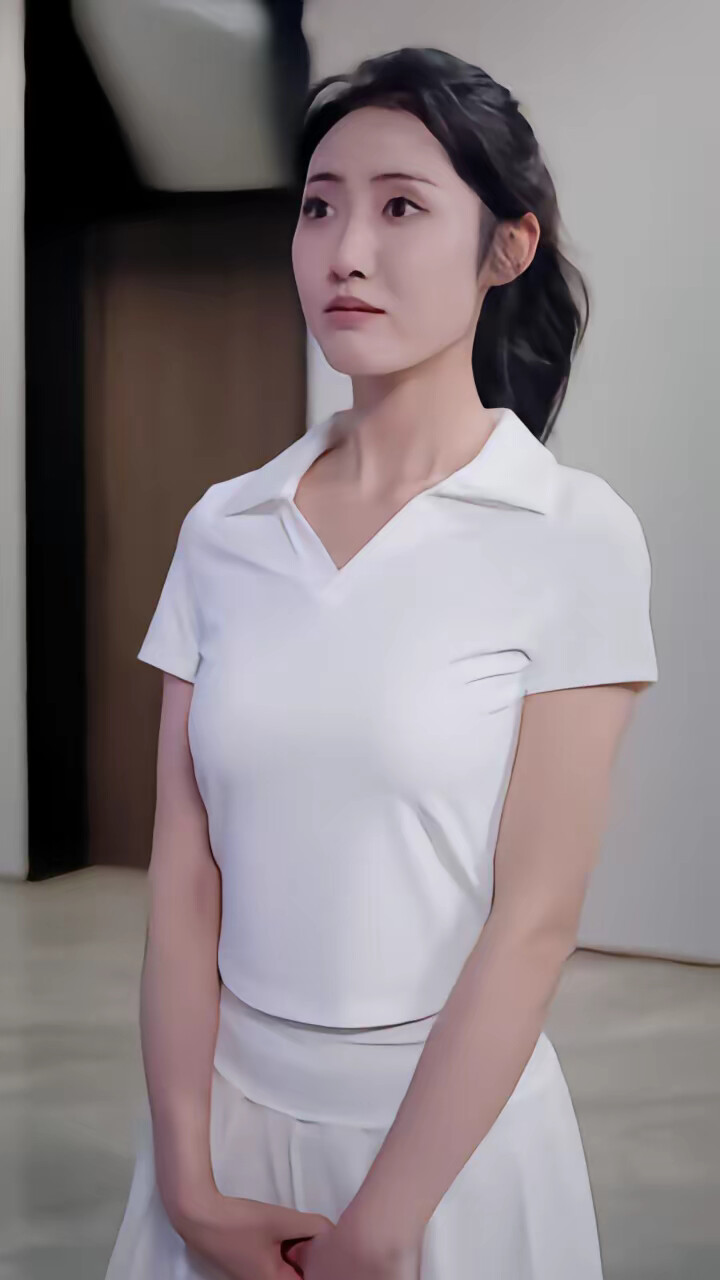 《欠债摆摊，南方小土豆追我跑》剧照