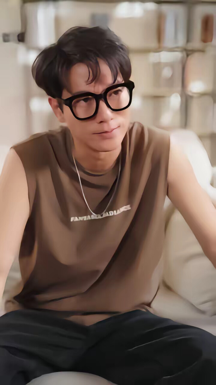 《情绪来了，爱意狂涌》剧照