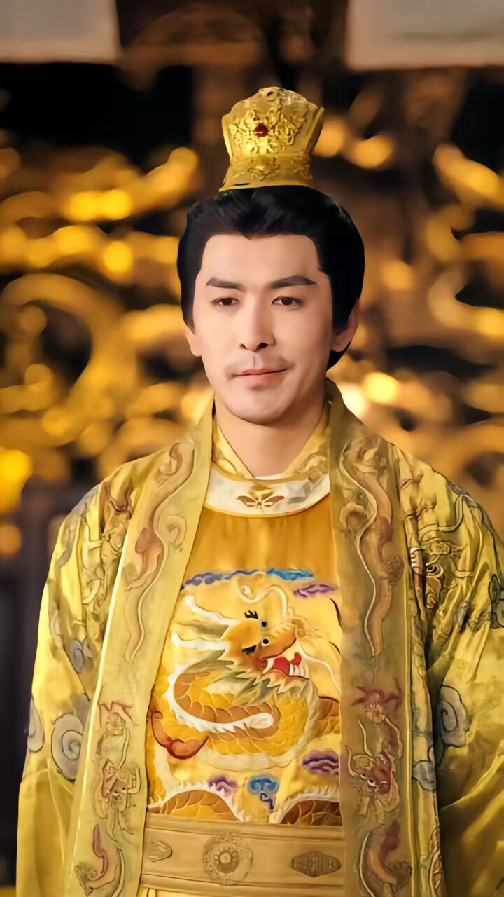 《婴儿上朝全家反派读我心》剧照