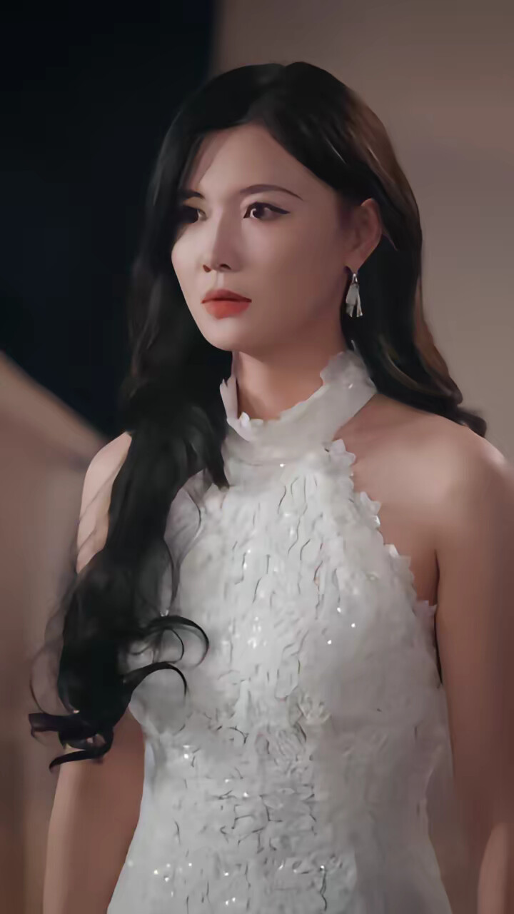 《玫瑰于灰烬中重绽》剧照