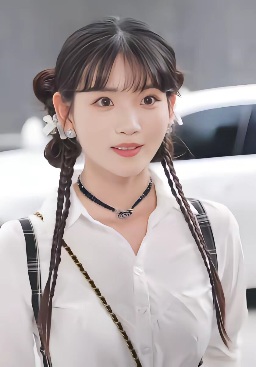 《开局觉醒系统，我靠出租学区房致富》剧照